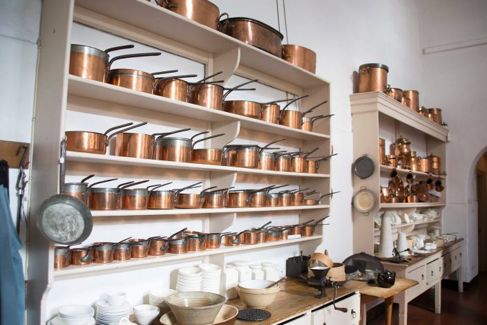 Shugborough – National Trust, Kithchenware, Copper pans in the manor kitchen